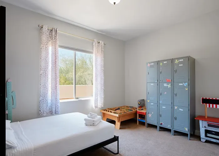 The Family Room-pool & Outdoor Games-game Dom wakacyjny Scottsdale
